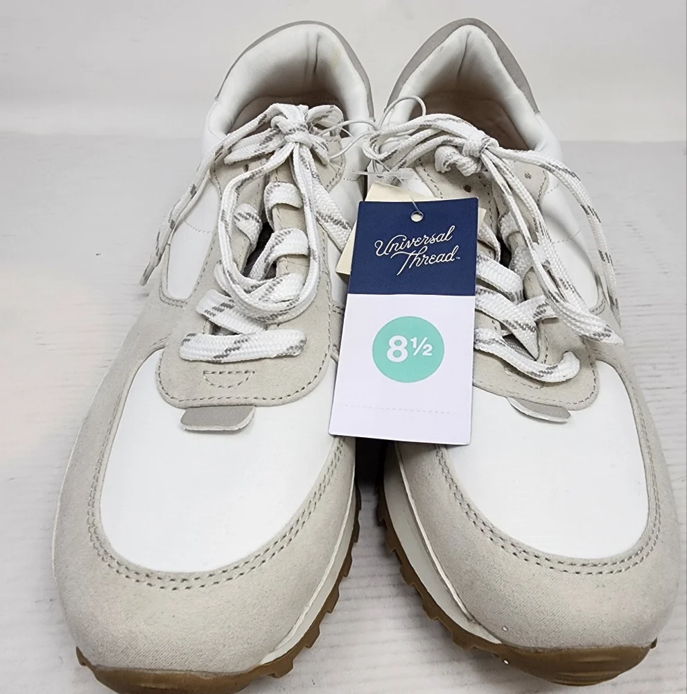 New Universal Thread Cream Sneakers Retro Style Memory Foam Womens Size‎ 8.5